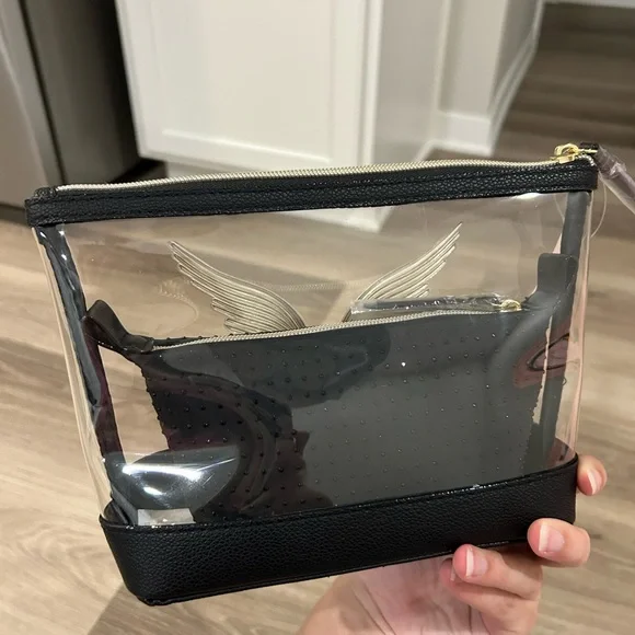 Victoria's Secret Fashion Show Cosmetic Bags with Mini Pouches - Picture 3 of 5